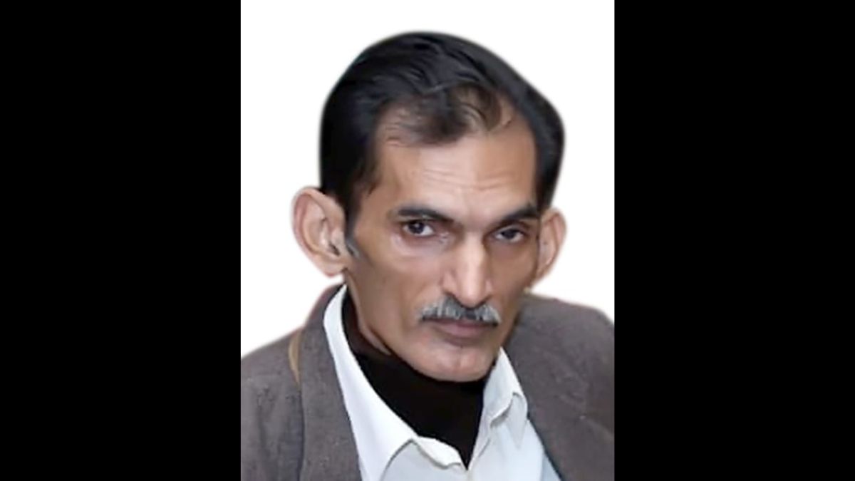 Bollywood Astrologer Pradeep Bhanot Transforms Lives with 19 Years of Experience